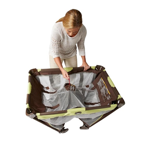 Манеж-кровать Graco Pack 'n Play On the Go Travel Playard
