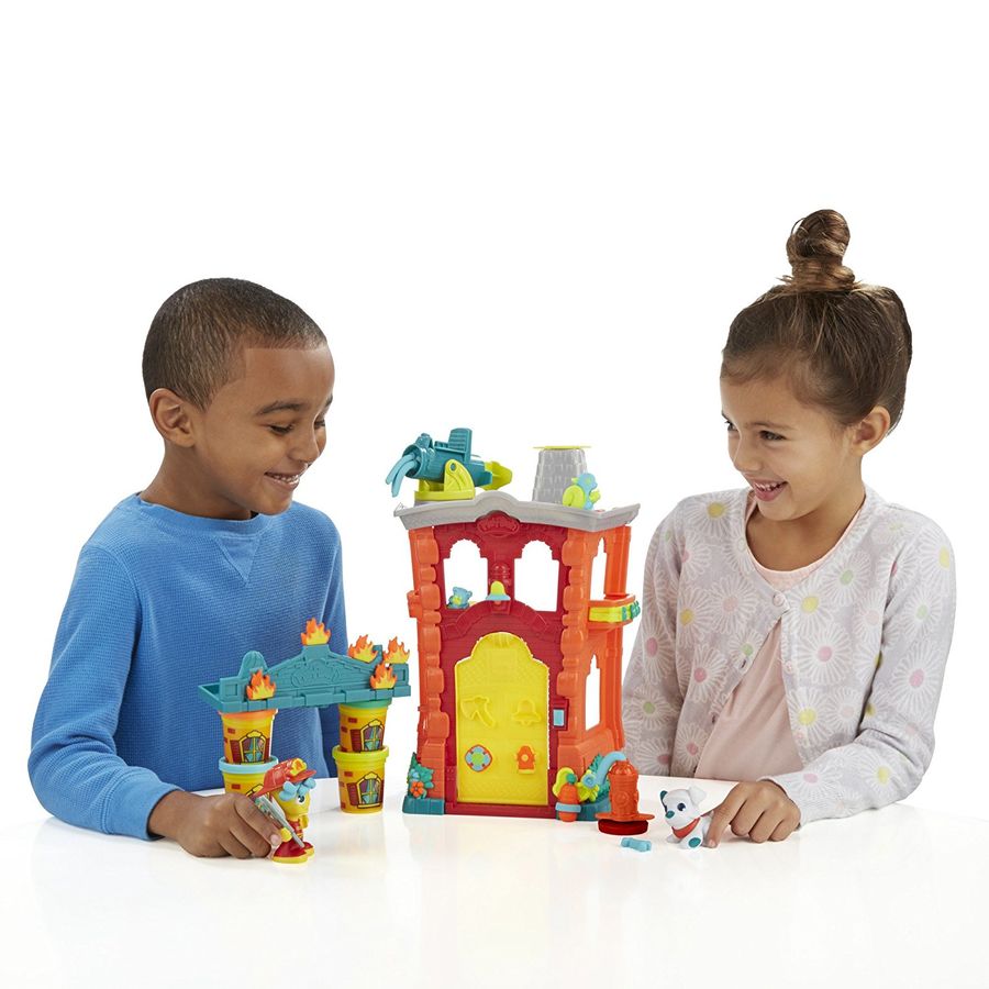 Hasbro Play-Doh Игровой набор Пожарная станция