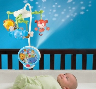 Мобиль на детскую кроватку Fisher-Price с мерцающими огнями и проектор Звездное небо (два в одном)