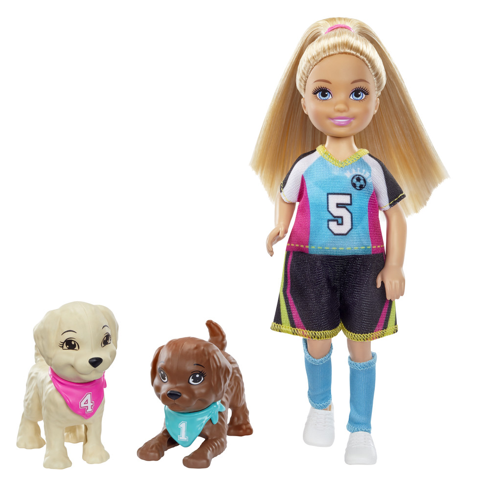 Игровой набор "Футбольная команда Челси" Barbie