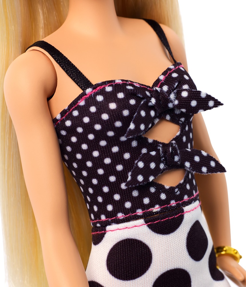 Кукла Barbie "Модница" в черно-белом платье