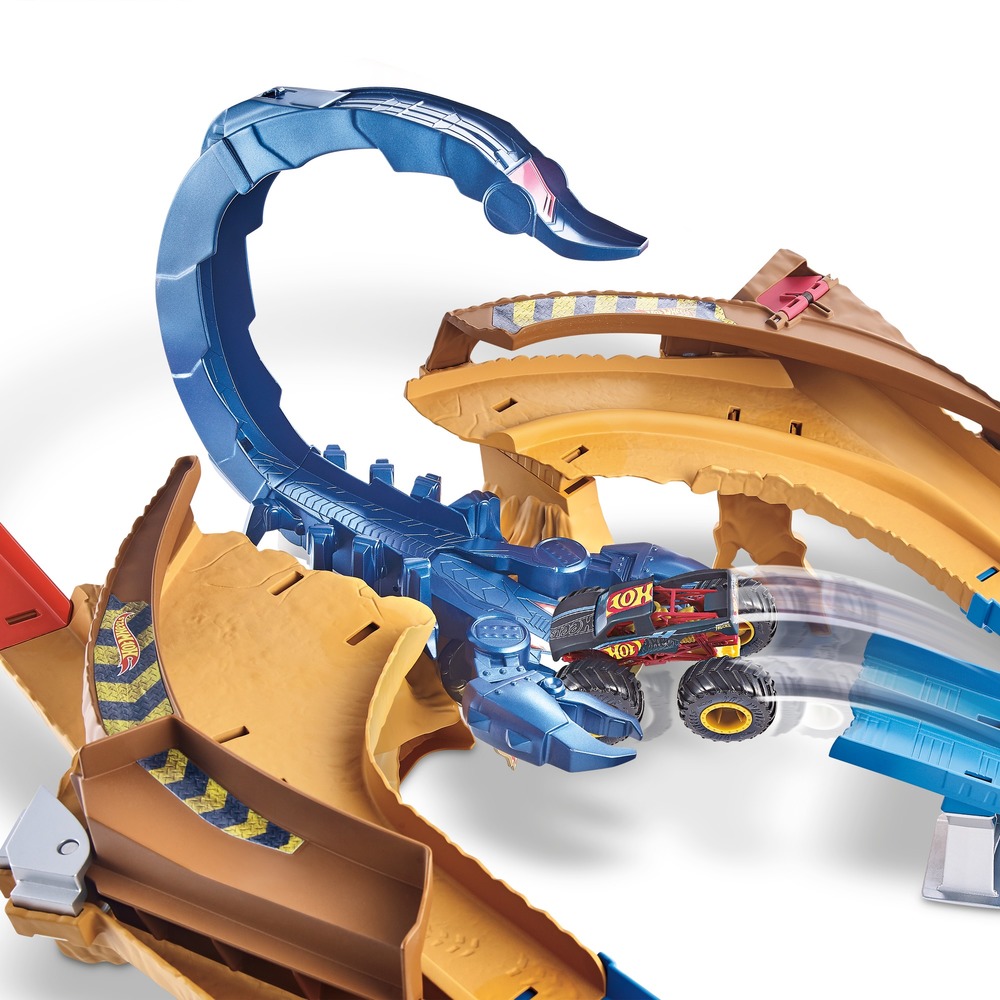 Игровой набор "Жало Скорпиона" серии "Monster Trucks" Hot Wheels