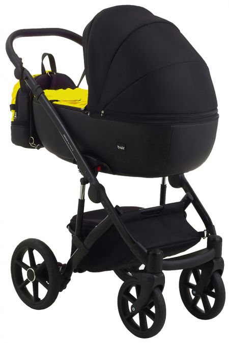 Коляска 2 в 1 Bair Future FF-03 черный-желтый