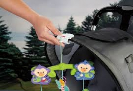 Игрушка на коляску, подвеска Друзья обезьянки Fisher-Price Stroller Toy Canopy