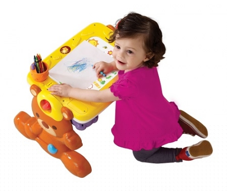 Развивающий столик Vtech  2 в 1 + мольберт для рисования (2-in-1 Discovery Table Vtech )
