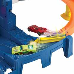 Игровой набор "Гонки на фабрике" Hot Wheels