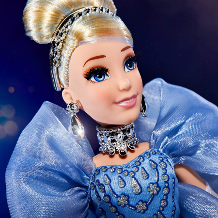 Кукла Disney Princess Hasbro Модная Золушка серия делюкс E9043